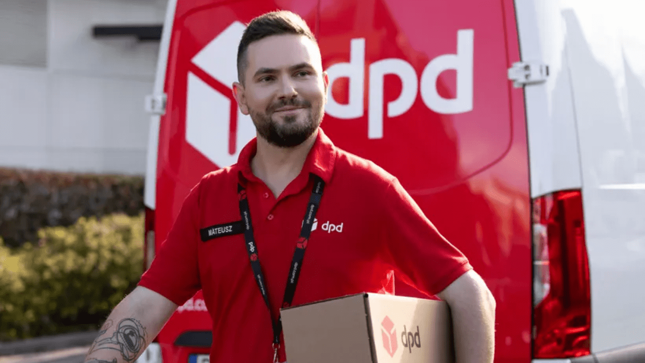 Працівник поштового складу, негабарит DPD Swędów 