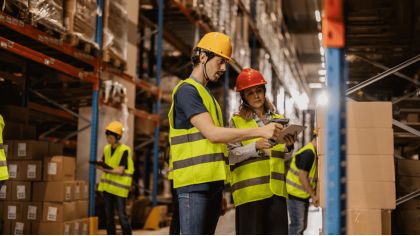 Працівник складу ID Logistics Słubice